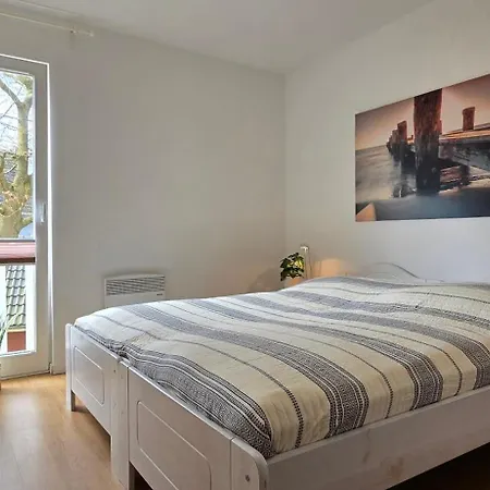 W14 1 S Apartment *